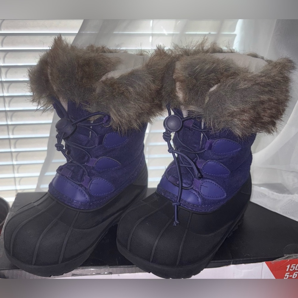 The Doll Maker Girls Winter Snow Boots | Faux Fur Lined | Size 10 Toddler